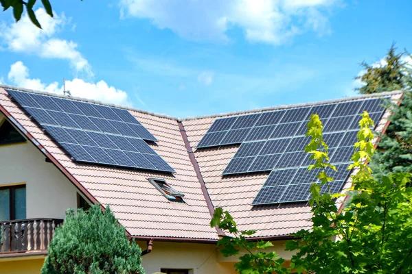 Understanding the Financial Benefits of North Valley Solar Power