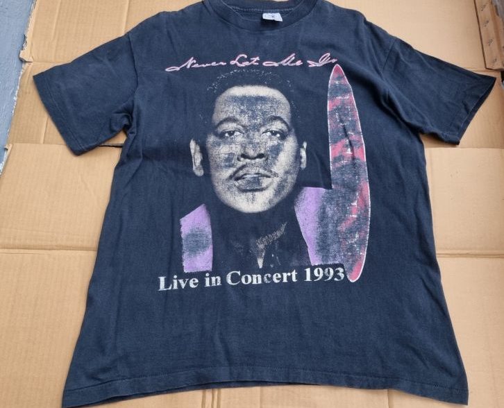 Exploring En Vogue's Official Merchandise: A Fan's Paradise