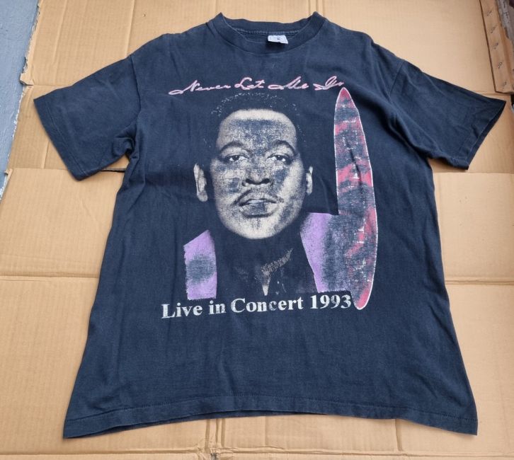 Exploring En Vogue's Official Merchandise: A Fan's Paradise